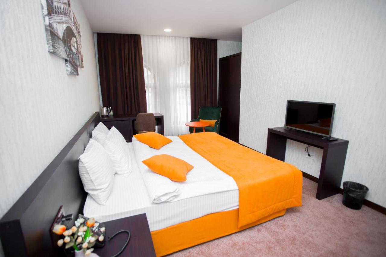 Da Vinci Boutique Hotel Baku Exterior photo